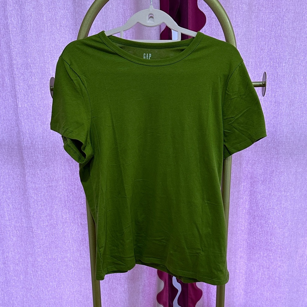 GAP Forest Green Tee